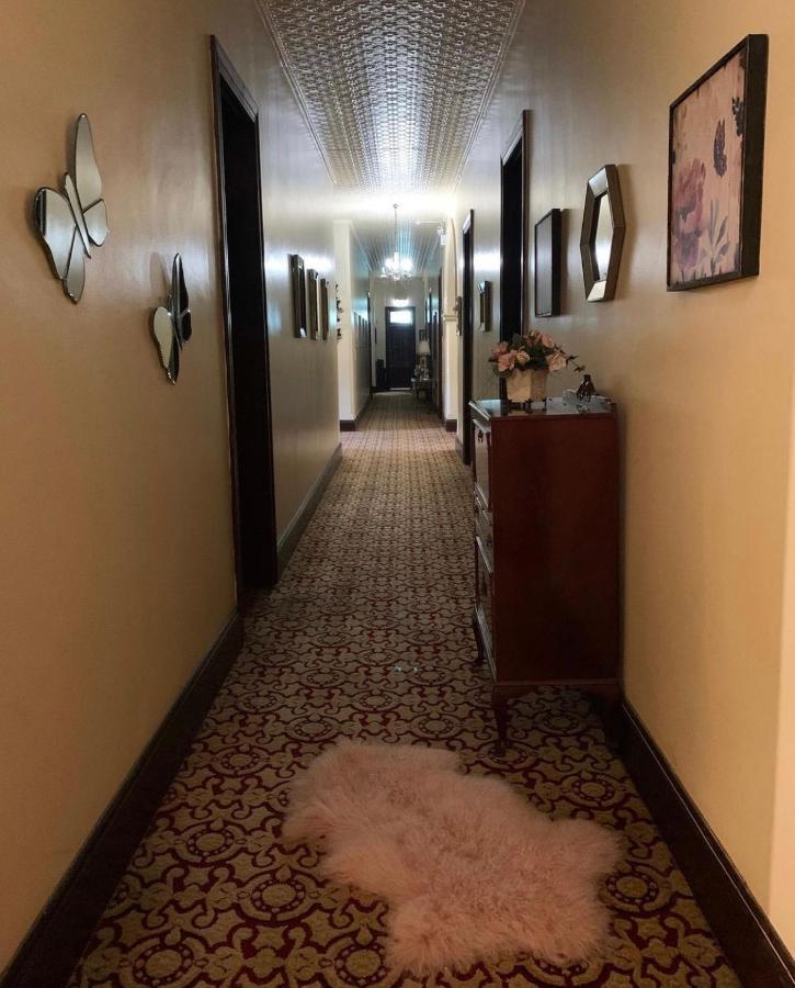 Neath Hotel Екстер'єр фото